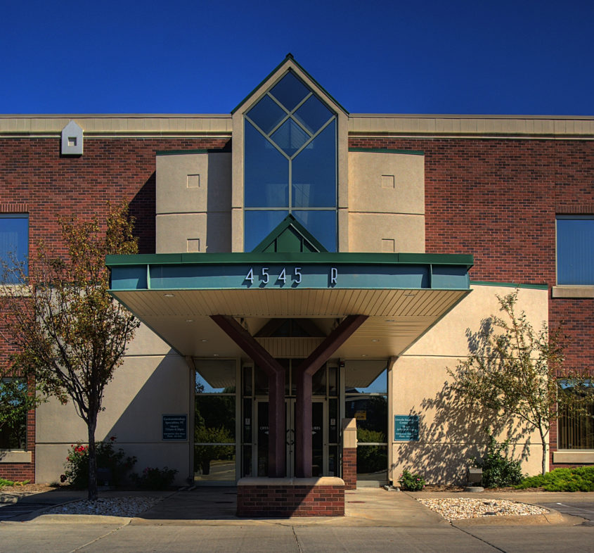 Lincoln Endoscopy Center Front Closeup